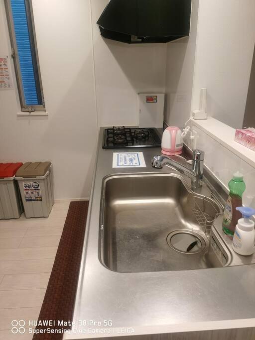 山手線田端駅から徒歩5分、とても便利な場所です Villa โตเกียว ภายนอก รูปภาพ